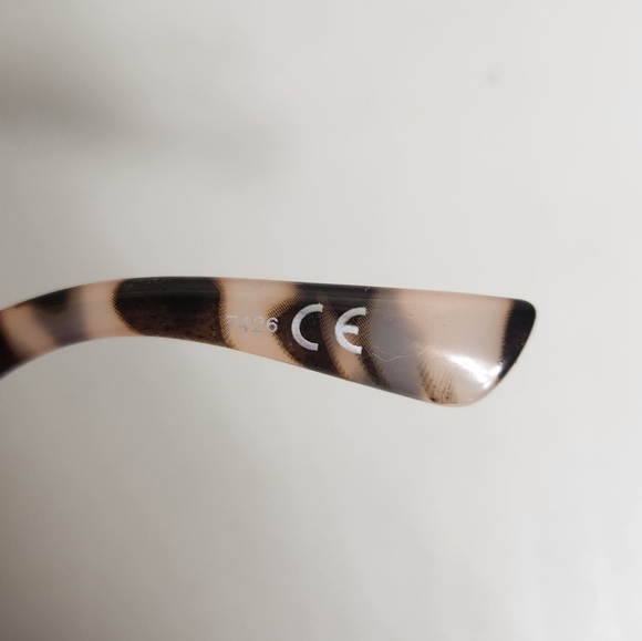 American Eagle Aerie Womens Weekend Animal/Tortoise Chunky Sunglasses |NWT| - Picture 10 of 10